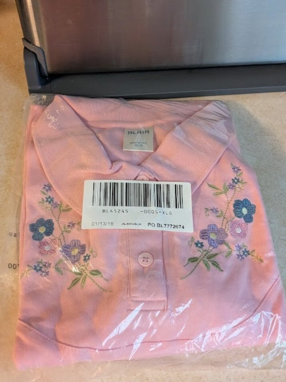 NWT Women's Blair Rose Colored Flower Embroidered Polo Shirt Size XL